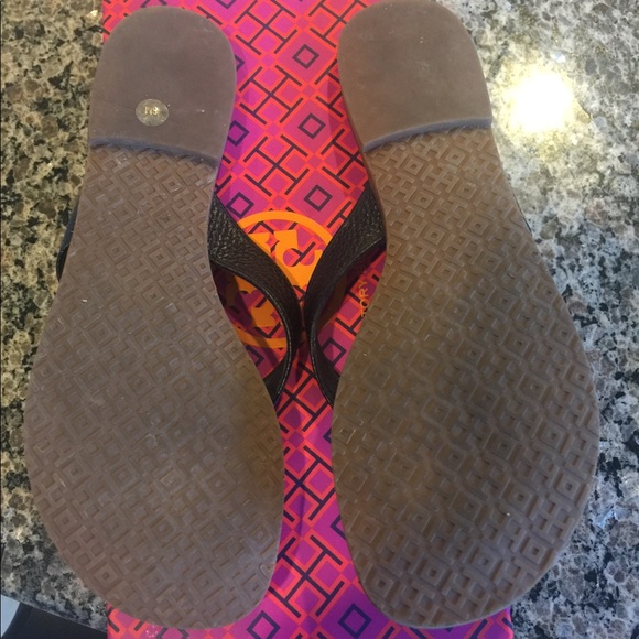 Authentic Tory Burch Sandals - Picture 2 of 4